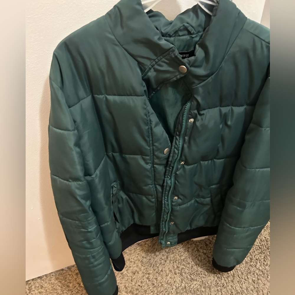 Forever 21 Forest Green Puffy Coat